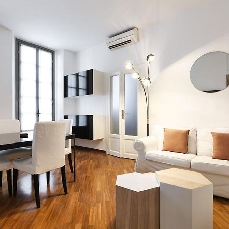 Charming San Babila Apt. Milánó Kültér fotó