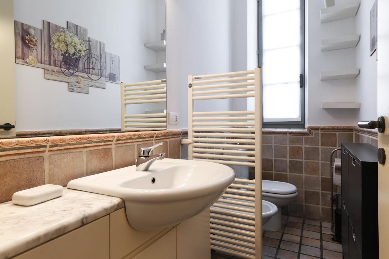 Charming San Babila Apt. Milánó Kültér fotó